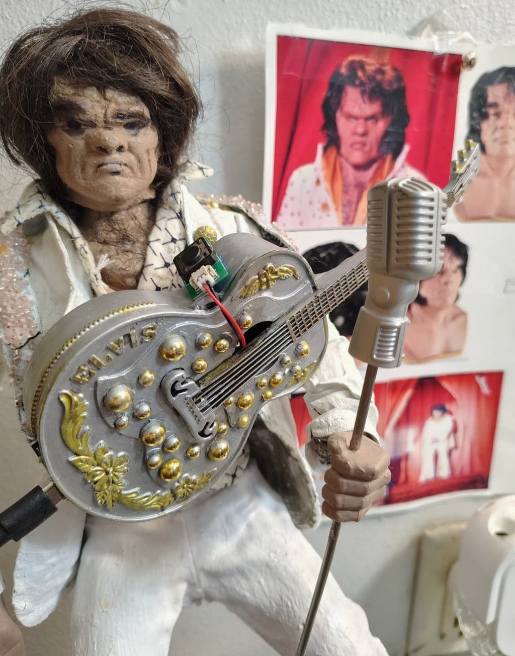 THE ORVILLE TV Show BORTUS Alien as Elvis Handcrafted Action Figure Sound Motion