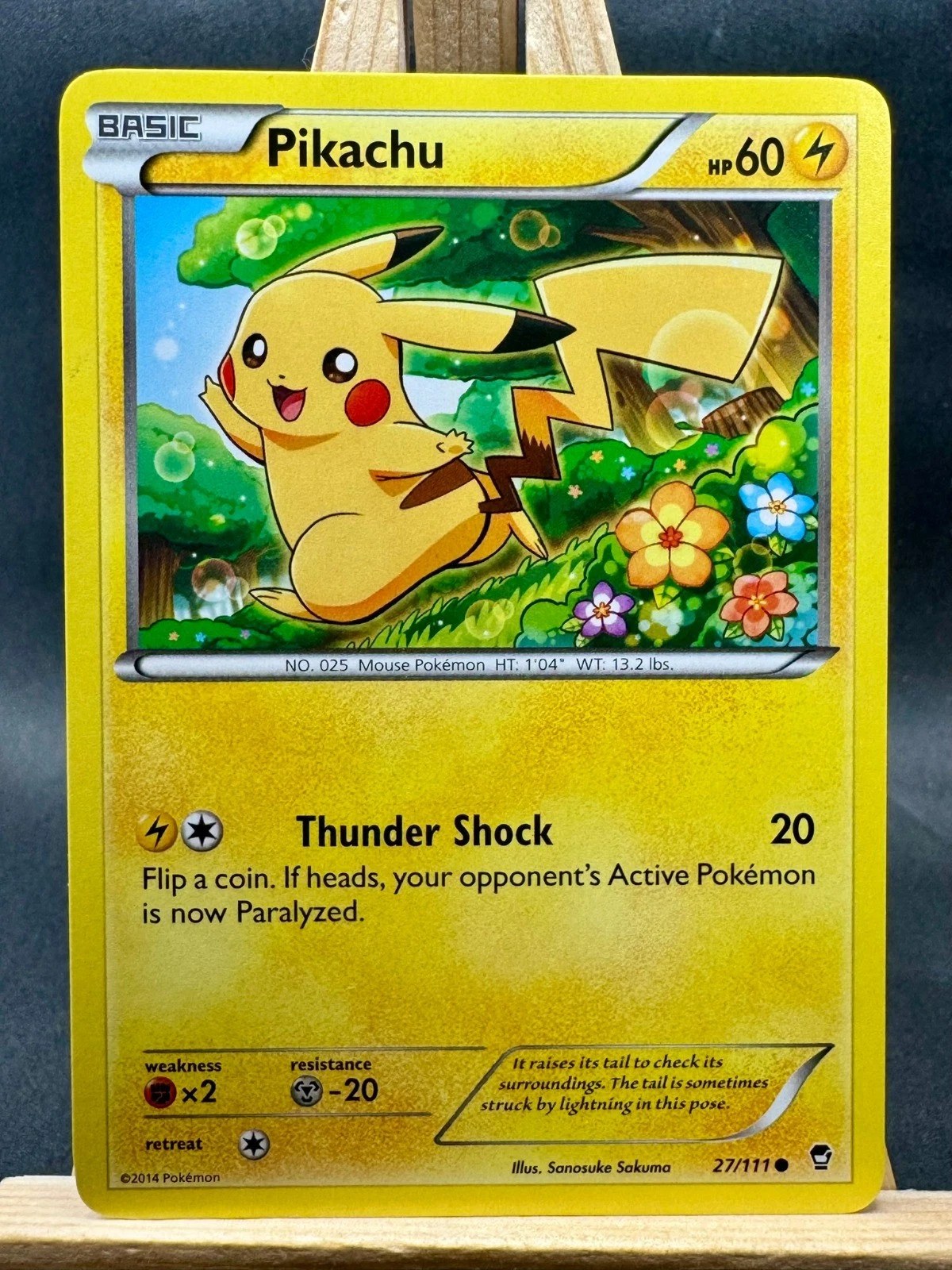 Pikachu Pokemon Trading Card Game XY - Furious Fists 27/111 NM