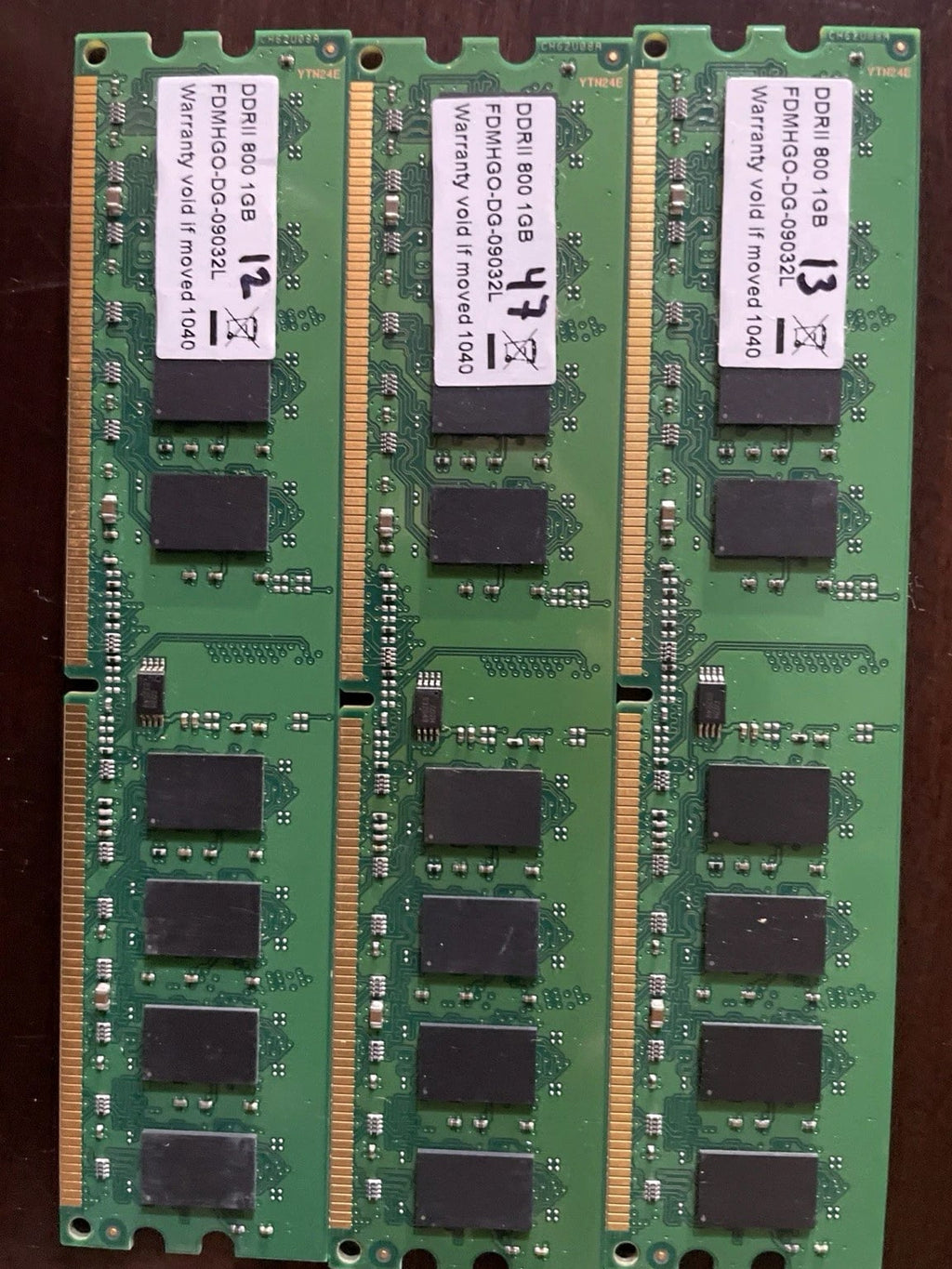 Lot of 40 Pieces Desktop And Server RAM Memory Modules Mixed - 3 Pounds