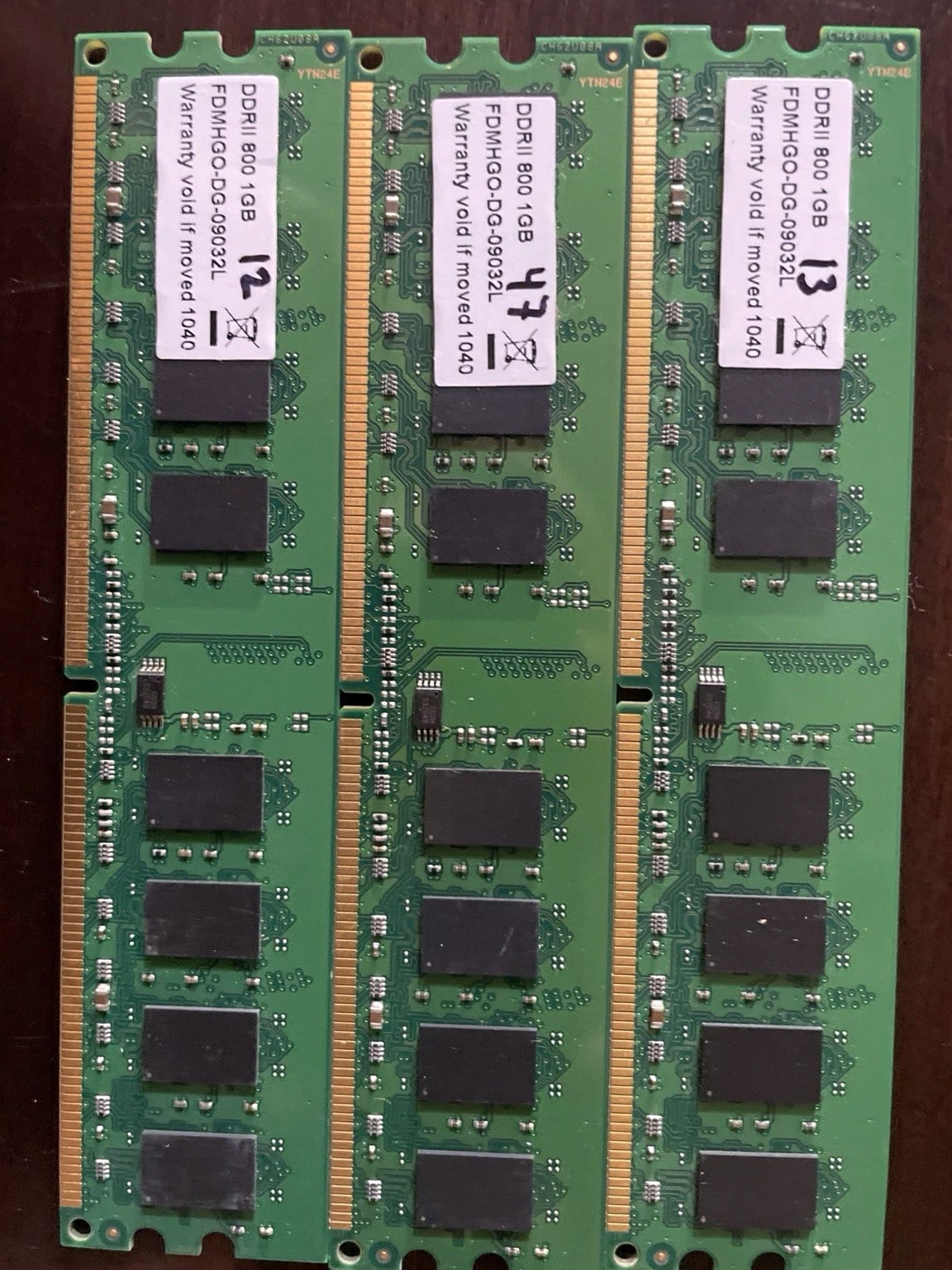 Lot of 40 Pieces Desktop And Server RAM Memory Modules Mixed - 3 Pounds