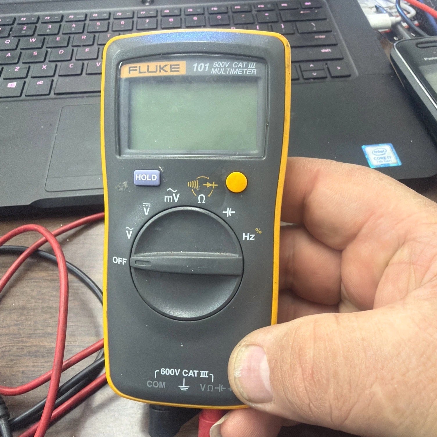 Fluke 101 Basic Digital Multimeter