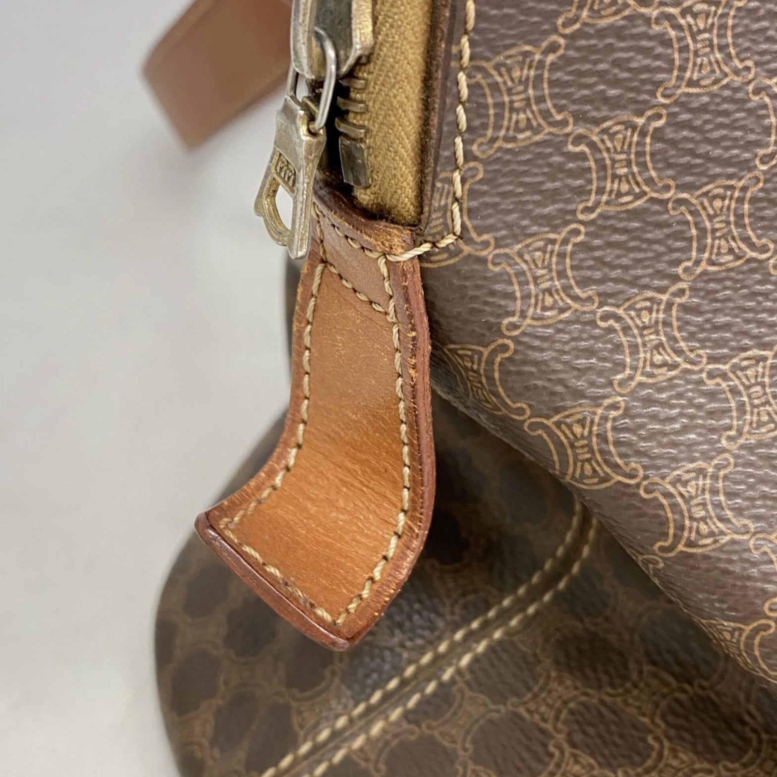 Celine Macadam Brown 2-way handbag for women GZl1h9x4