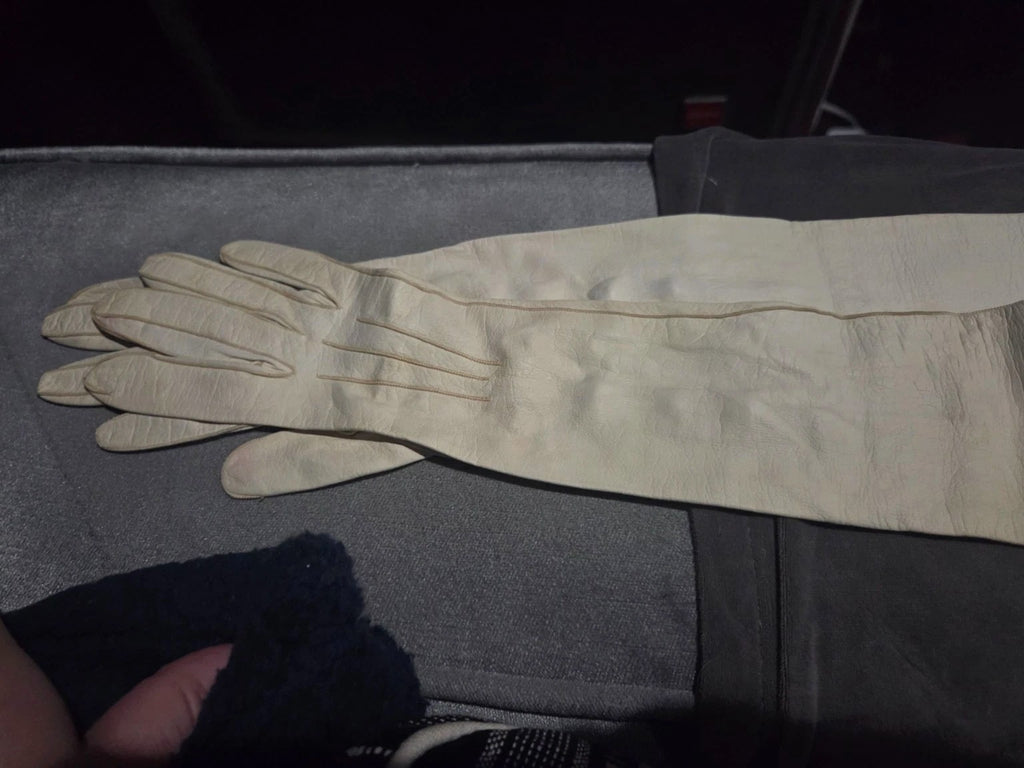 Marilyn Monroe Worn Long Leather Gloves worn to Some Like It Hot Premiere 1959