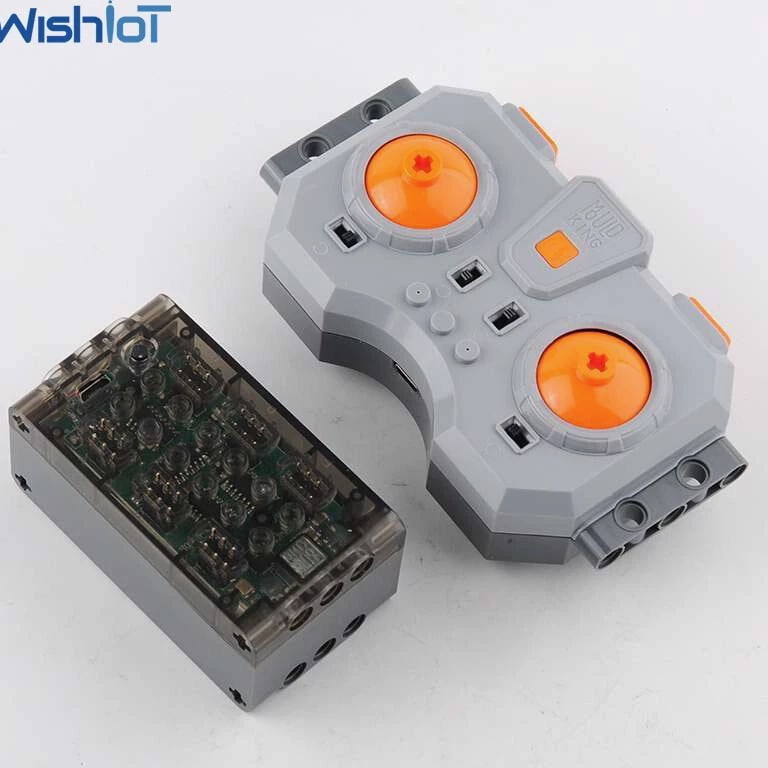 Mould King 2.4G 6CH Power Function Rechargeable Remote Control and Battery Box