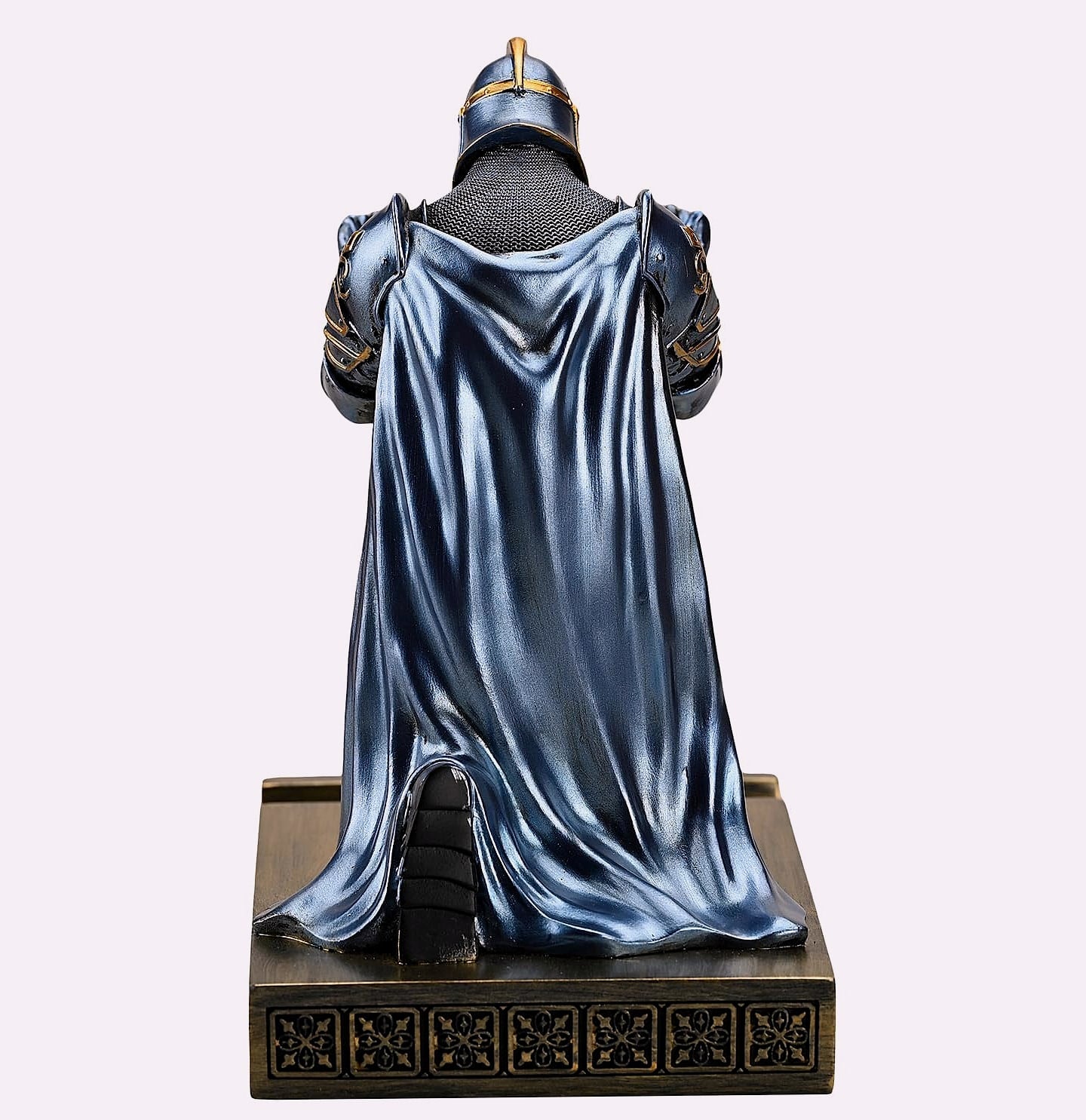 HDMbigmi King's Guard Knight Pen Holder Phone Stand Statue
