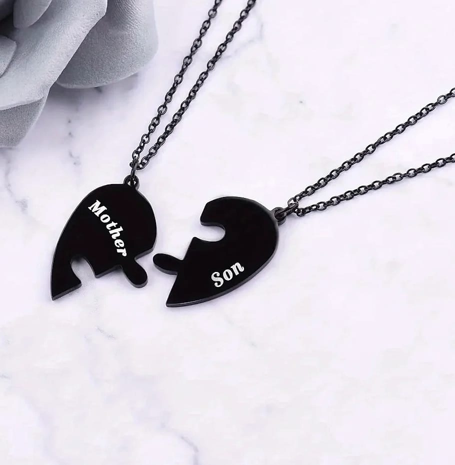 AEHOME Mother and Son Matching Heart Pendant Necklace Set