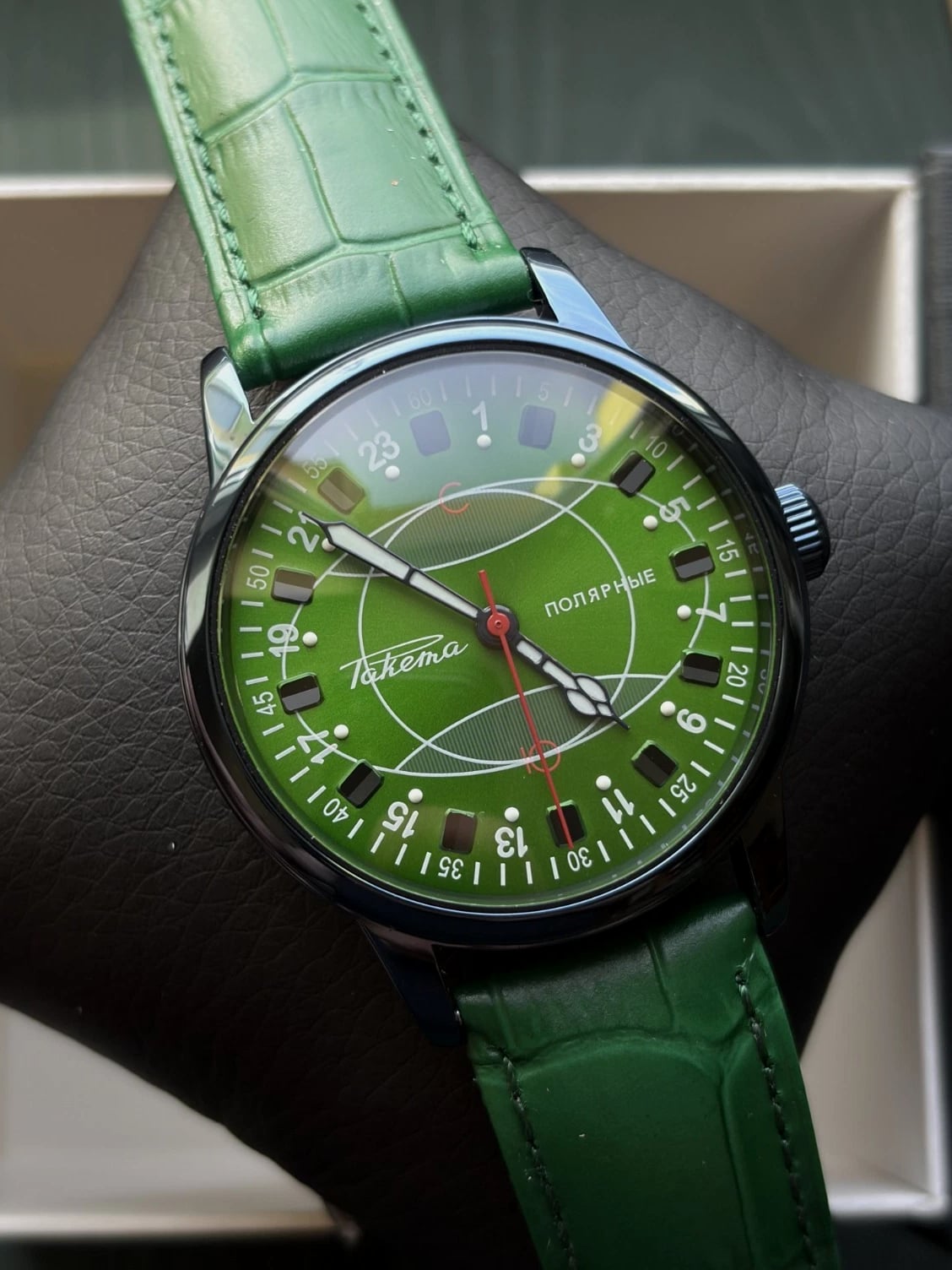 Raketa 24 Hour Polar Automatic Watch 40mm - (Green Dial - Dark Blue Case)