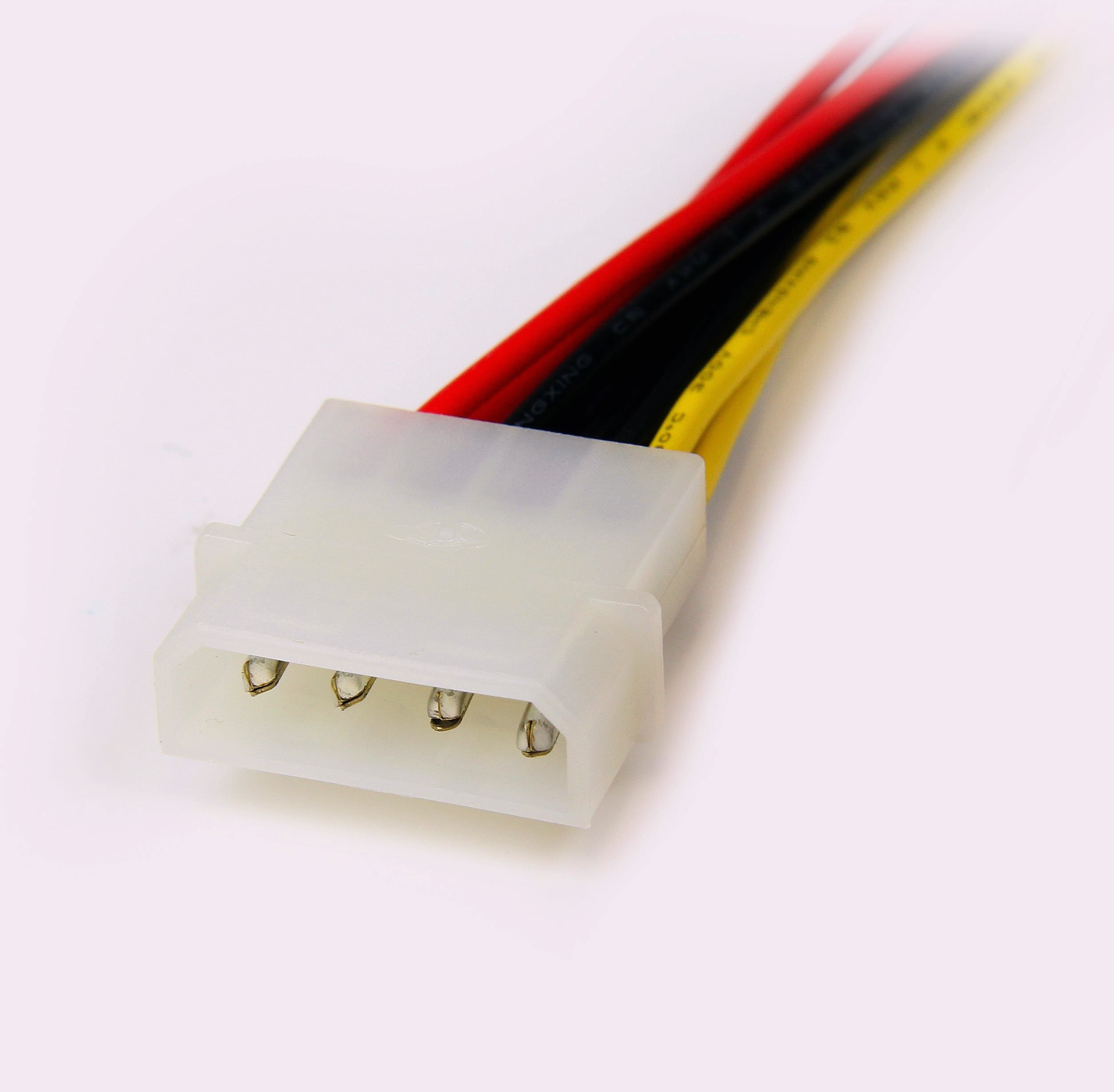 StarTech.com PYO2LP4SATA LP4 to Dual SATA Power Cable
