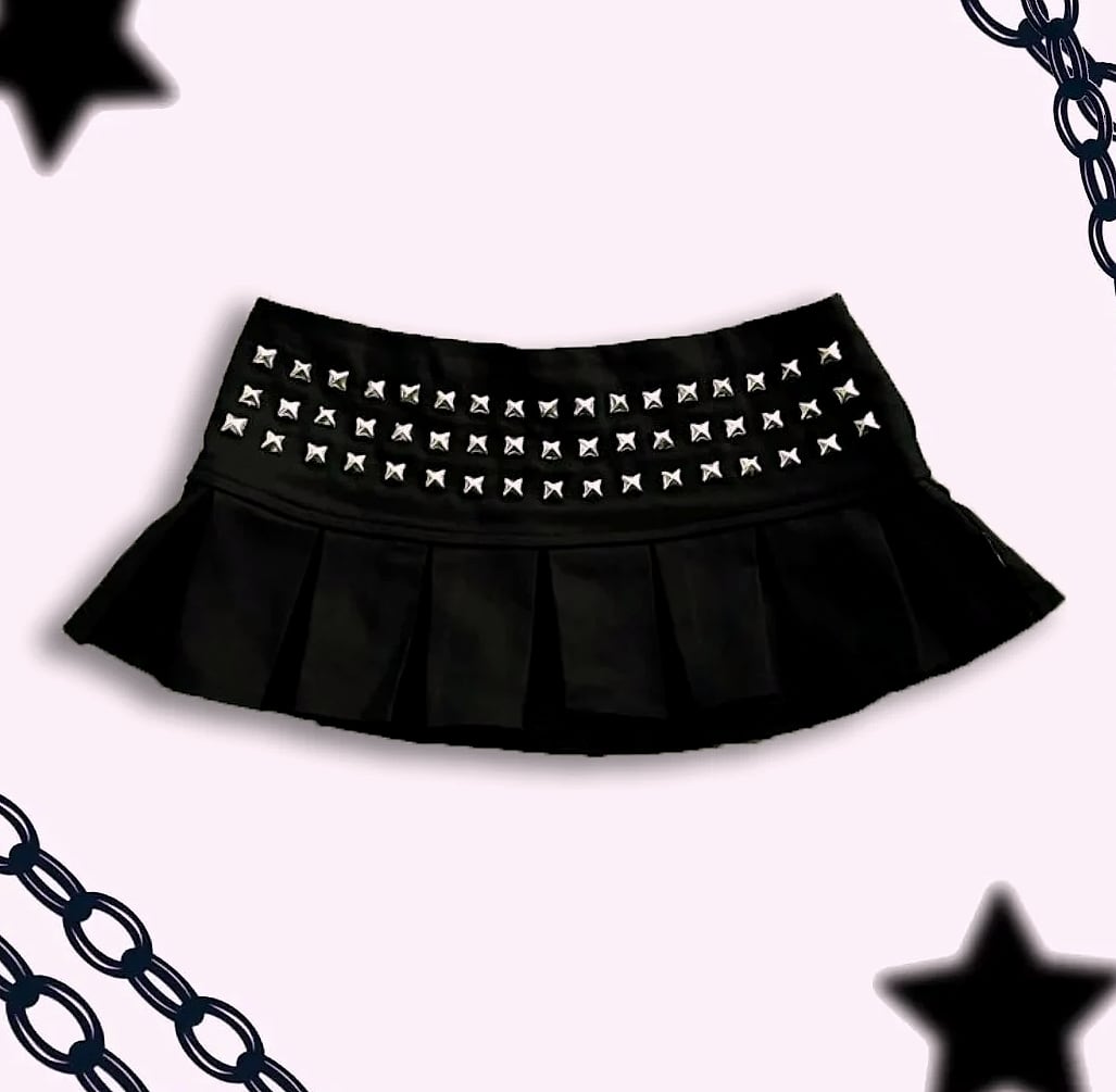 HIZILENT Y2K Gothic Studded Mini Skirt Pleated