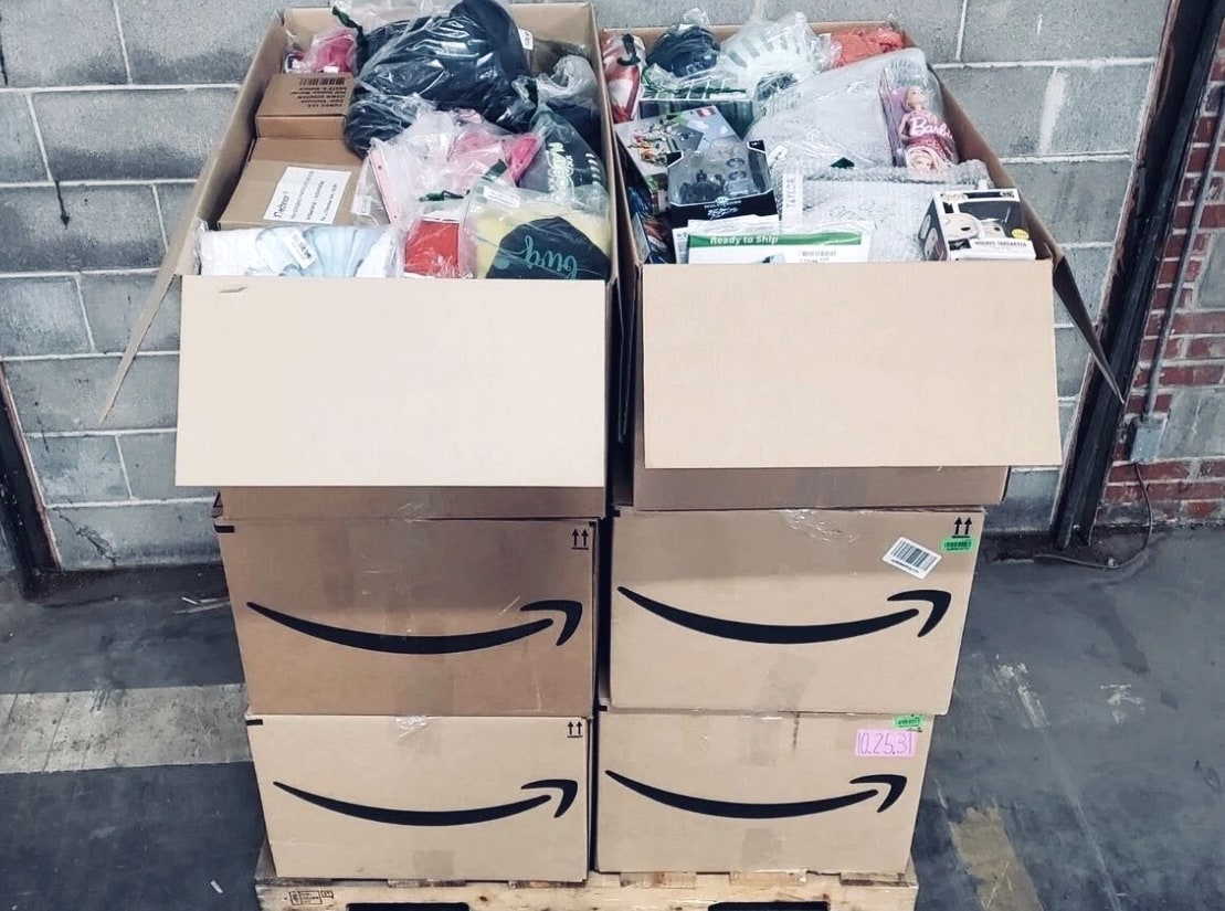 🎉📦 Mystery Electronics, Gadgets, Beauty, Self Care, Clothing, and Much More!