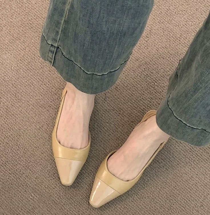 ZYXZ Pointed Toe Flat Sandals Women Summer PU Leather