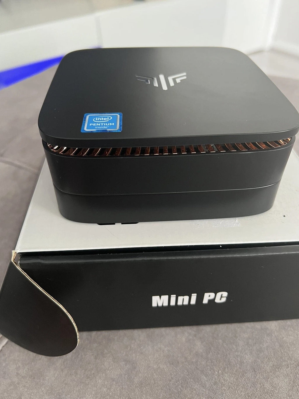 NiPoGi Mini PC 12GB RAM, Pentium J4205, Windows 10 Pro, 256GB mSATA