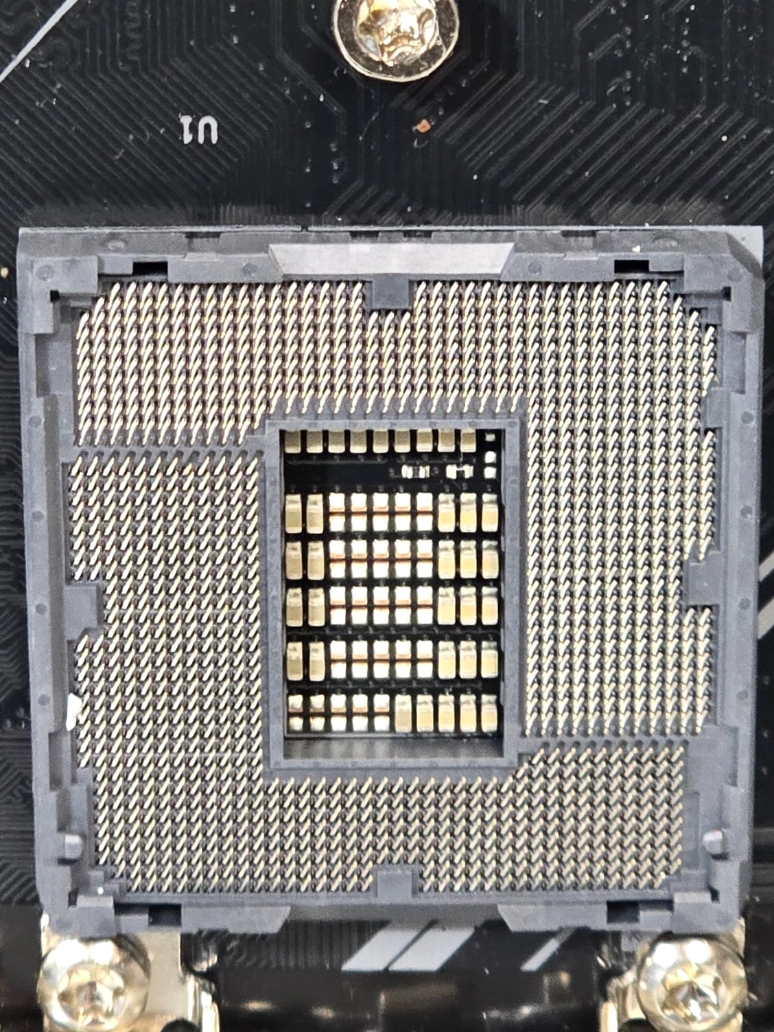 ASRock Phantom Gaming 4  ATX Motherboard (FL)