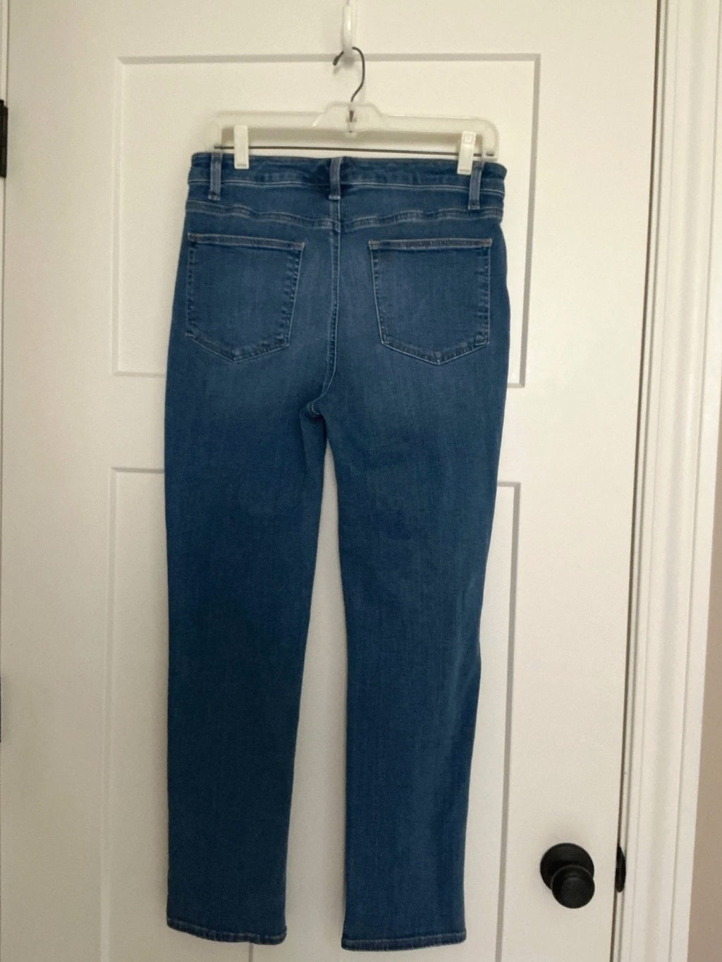 TALBOTS Jeans Size 6P Straight Leg Medium Wash Stretch Denim Pre-owned EXC