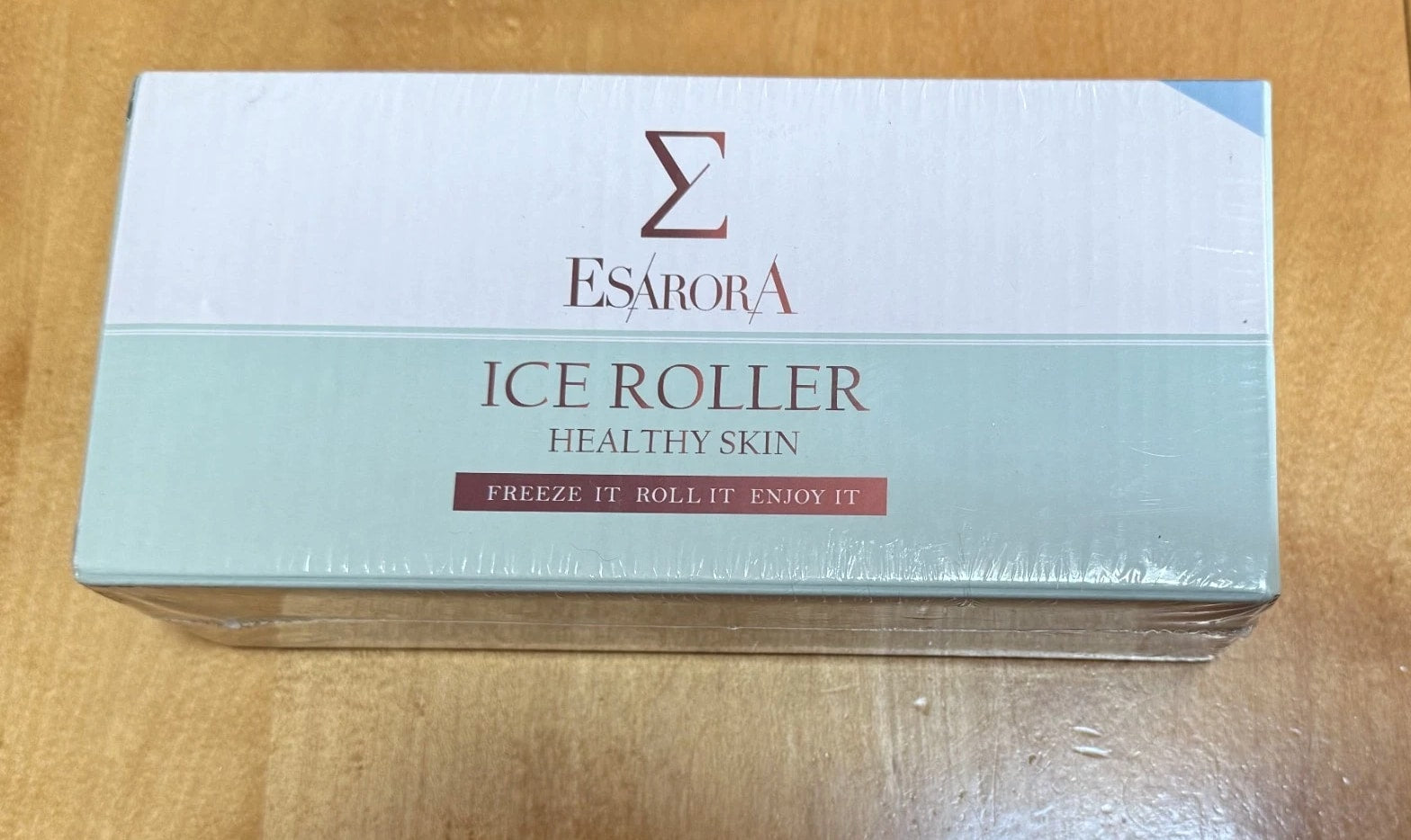 ESARORA Ice Roller for Face & Eye Puffiness Migraine Pain Relief NEW Sealed
