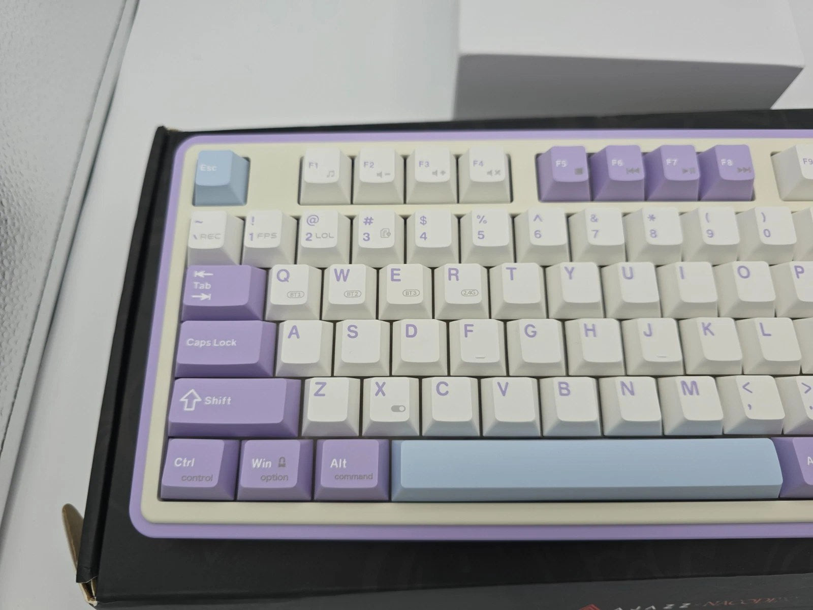AJAZZ AK870 Tri Mode Hot Swap Mechanical Keyboard Gift Switch - Purple White