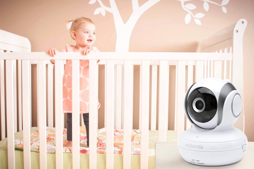 Motorola MBP-33XL Baby Monitor with Color LCD Microphone Night Vision, Room Temp