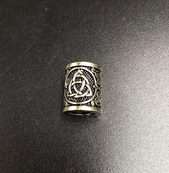 Nostalgia Viking Rune Bear Paw Beard Bead Charm Pendant