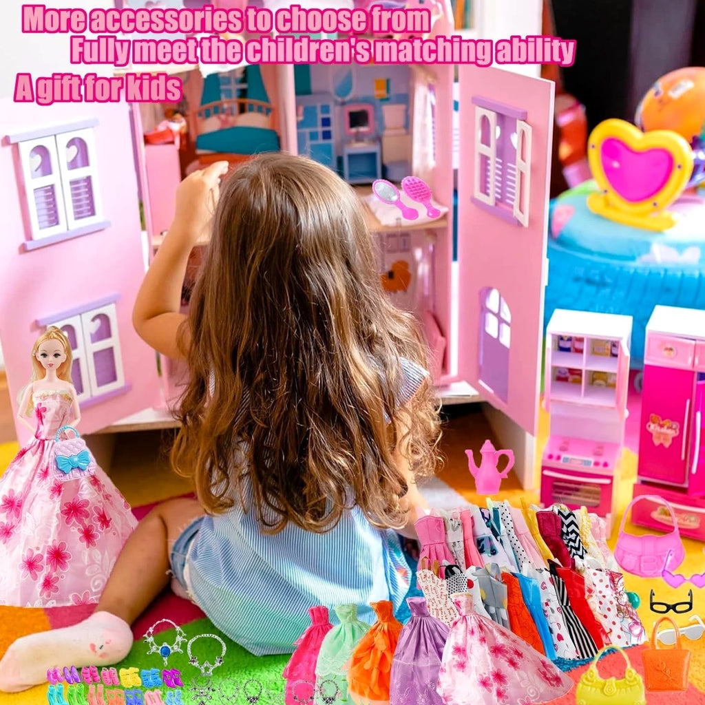 98 PCS Barbie Clothes Doll Fashion Wear Clothing Outfits Dress up Gown Shoes Lot