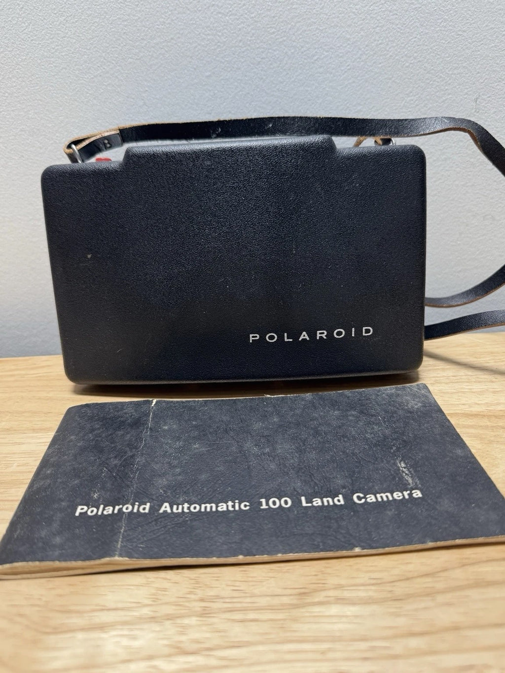 Vintage Polaroid Model Automatic 100 Land Camera w/ Manual UNTESTED