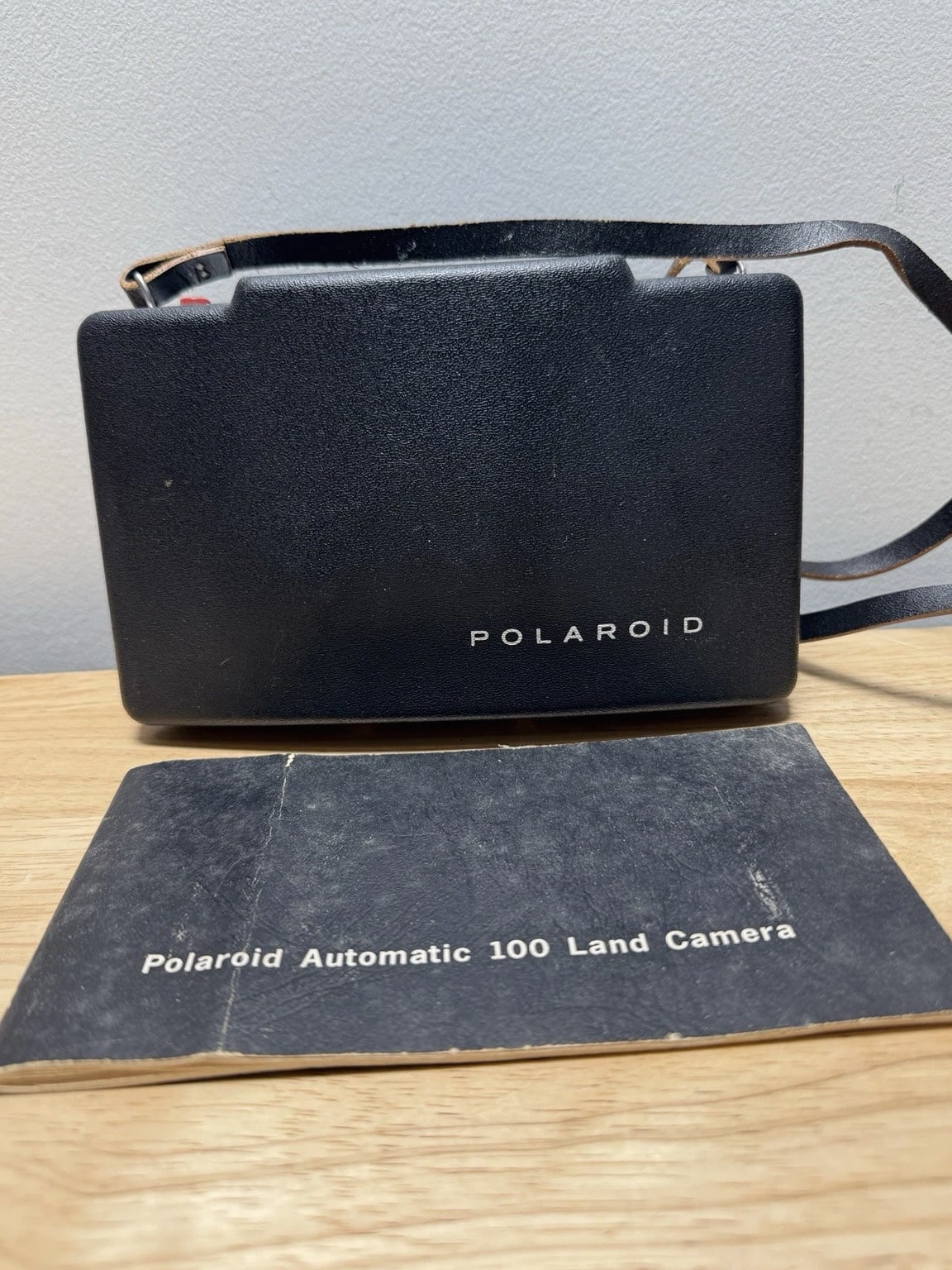 Vintage Polaroid Model Automatic 100 Land Camera w/ Manual UNTESTED