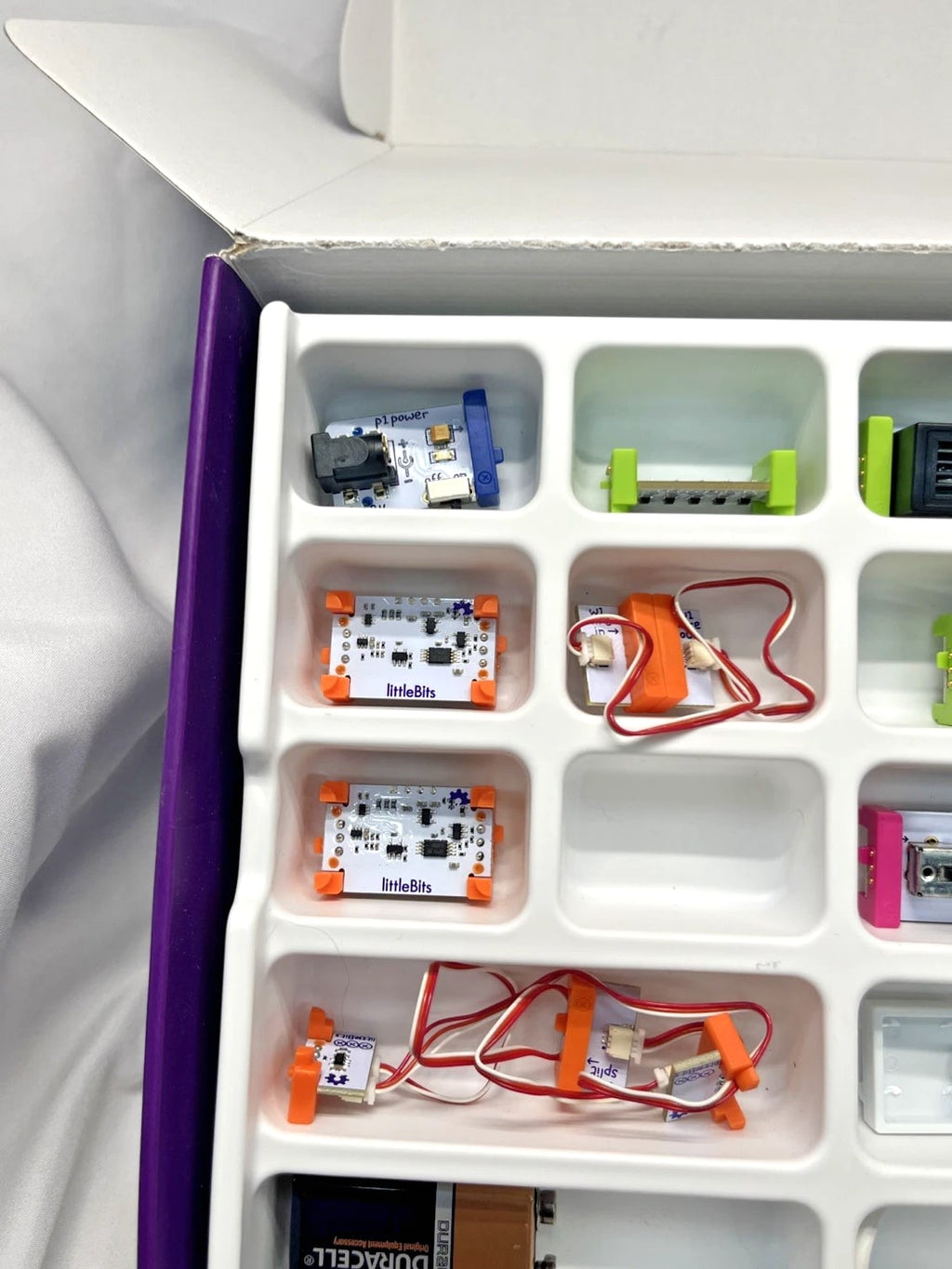 Little Bits Gizmos & Gadgets Kit, STEM - Electronic Bitbot Makers Toy Parts