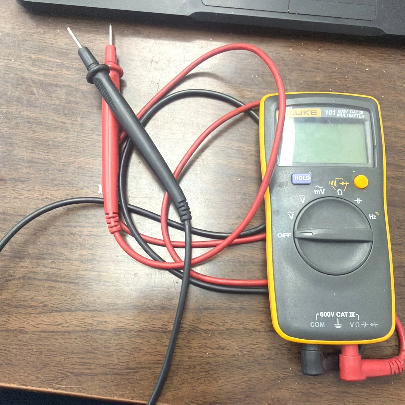 Fluke 101 Basic Digital Multimeter
