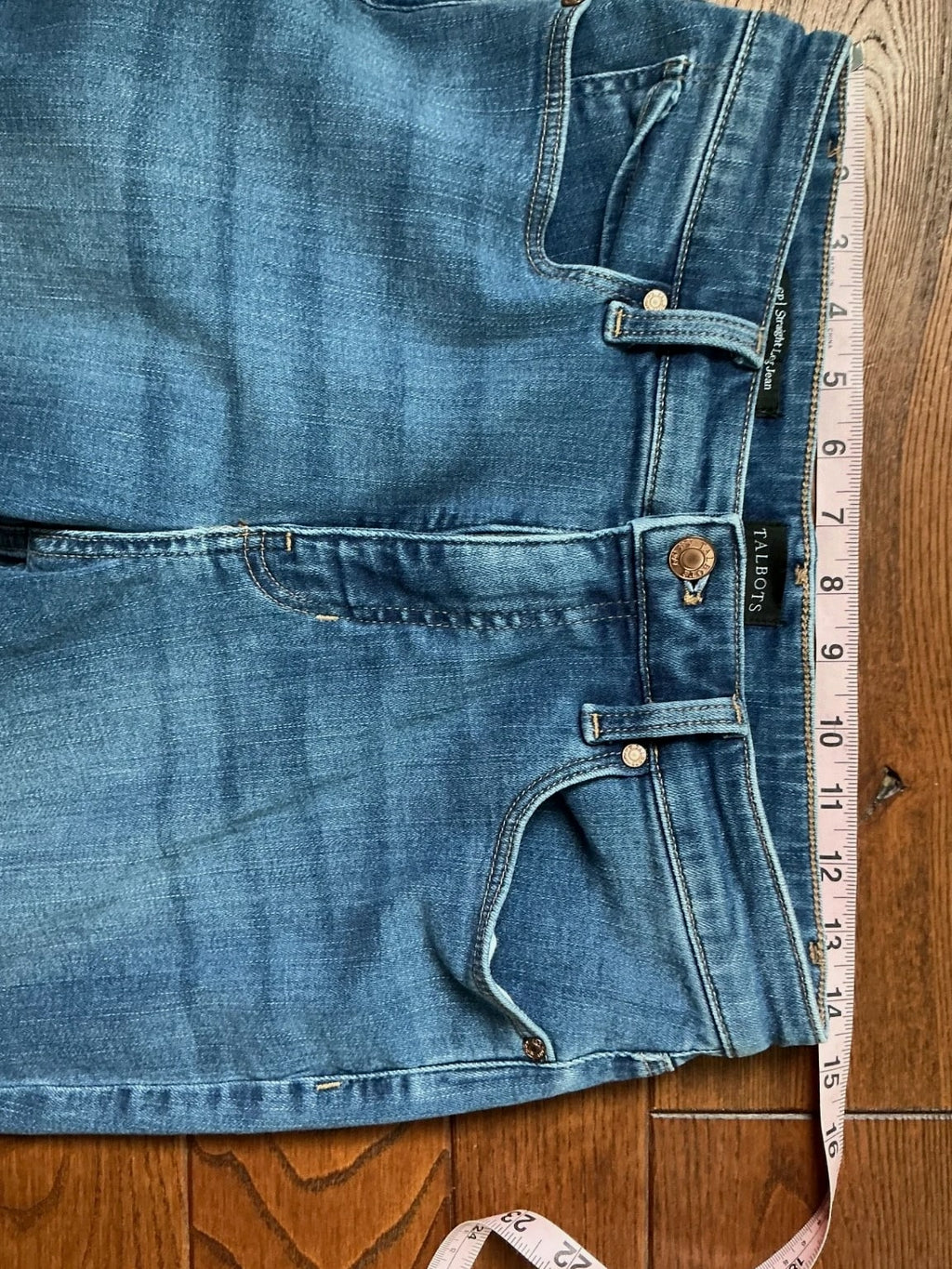 TALBOTS Jeans Size 6P Straight Leg Medium Wash Stretch Denim Pre-owned EXC