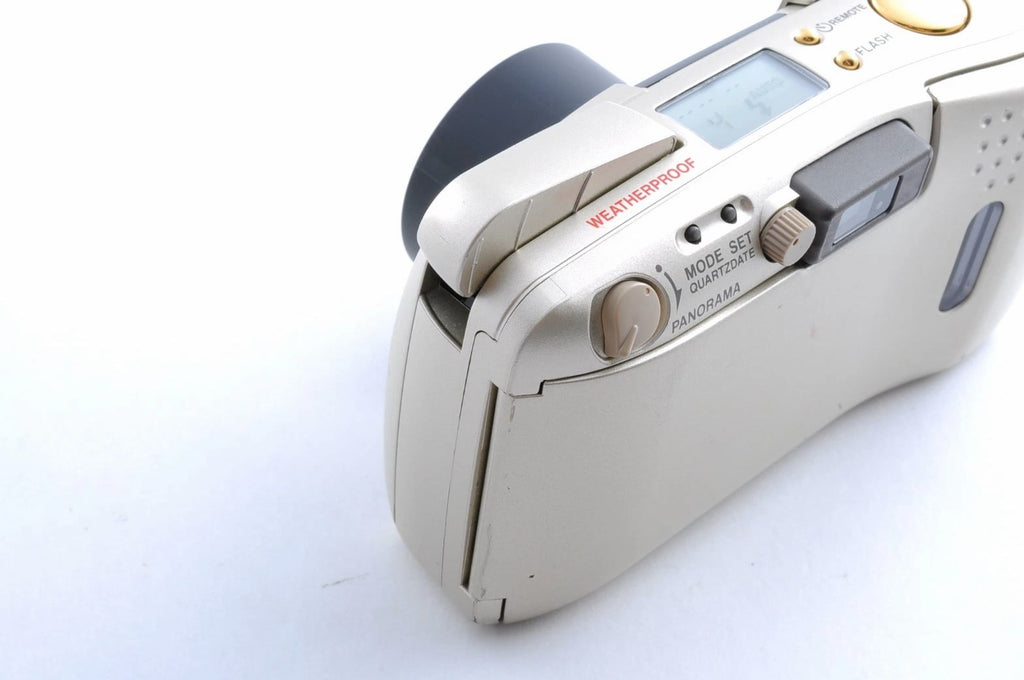 Olympus μ mju Zoom 105 Deluxe Point & Shoot Film Camera JAPAN [NEAR MINT]