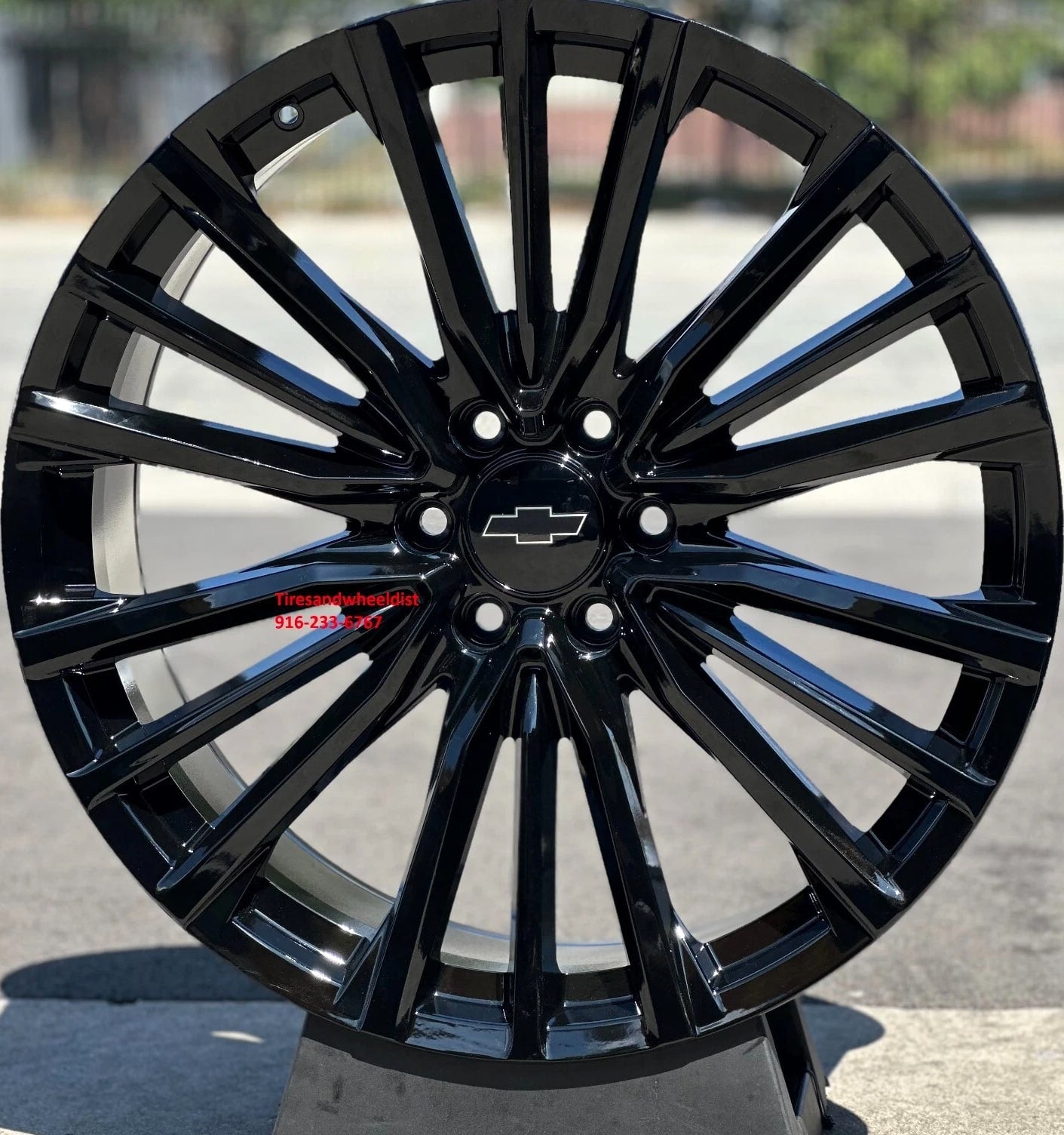 26'' inch Escalade Wheels fit Silverado Yukon Tahoe Gloss Black with Tires New