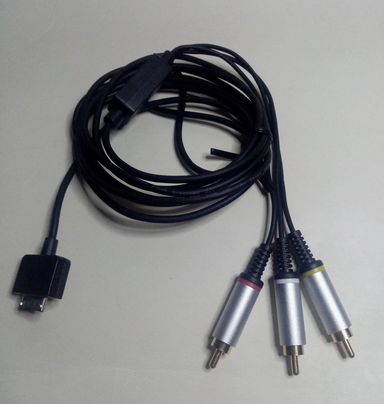 Sony Playstation PSP Go OEM AV Cable PSP-N1000 PSP-N150