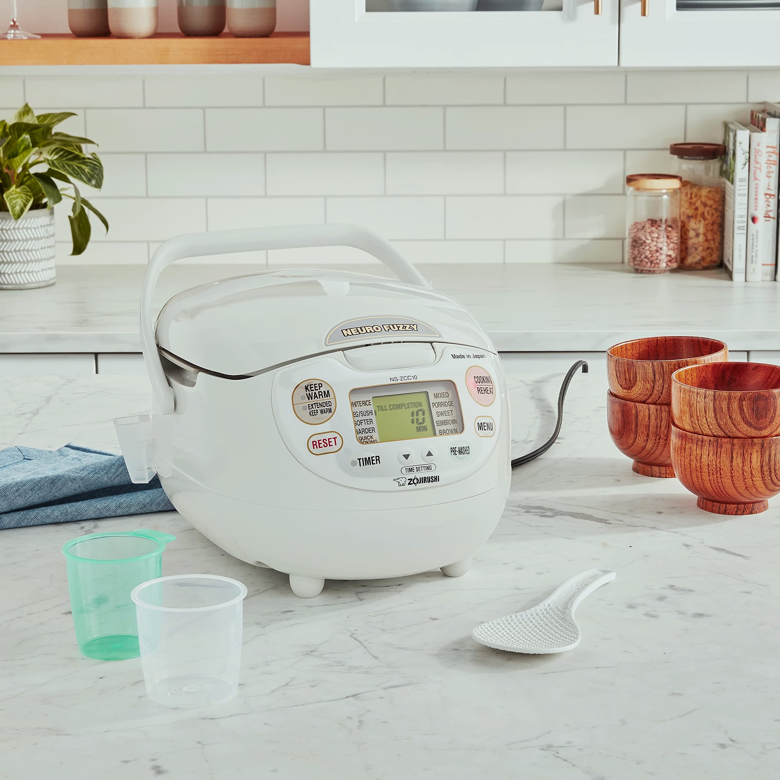 Zojirushi NS-ZCC10 5.5-Cup Neuro Fuzzy Rice Cooker