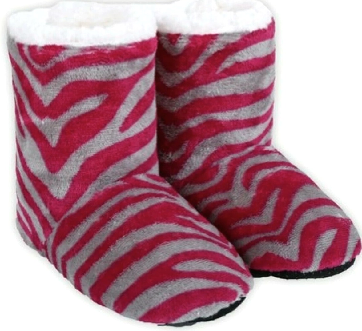 Women's Cozy Non Slip Grip Indoor House Bootie Slippers In Sizes S/M