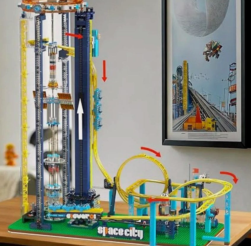 Mould King 11031 Space Elevator Loop Coaster building set with track