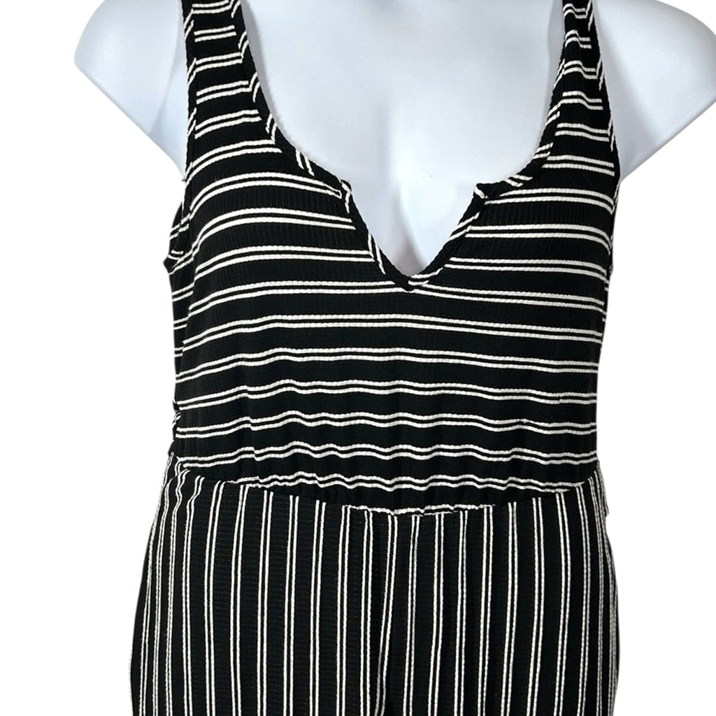 Torrid Women's Striped Culotte Jumpsuit Size 0 Black White Belted Wide Leg Pants