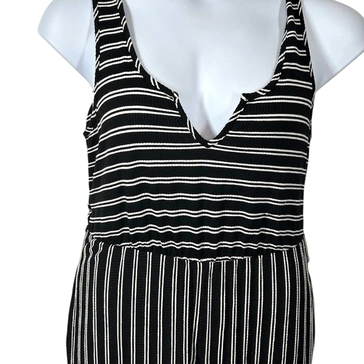 Torrid Women's Striped Culotte Jumpsuit Size 0 Black White Belted Wide Leg Pants