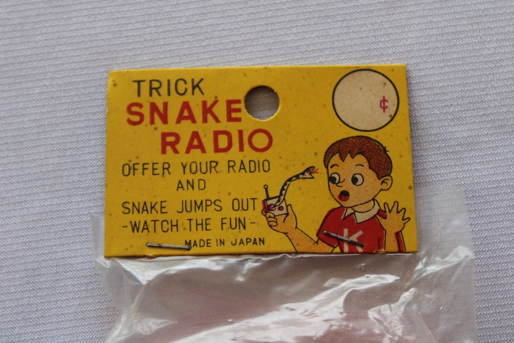 RARE VINTAGE 1950'S NOS UNOPENED TOY TRICK SNAKE RADIO JAPAN