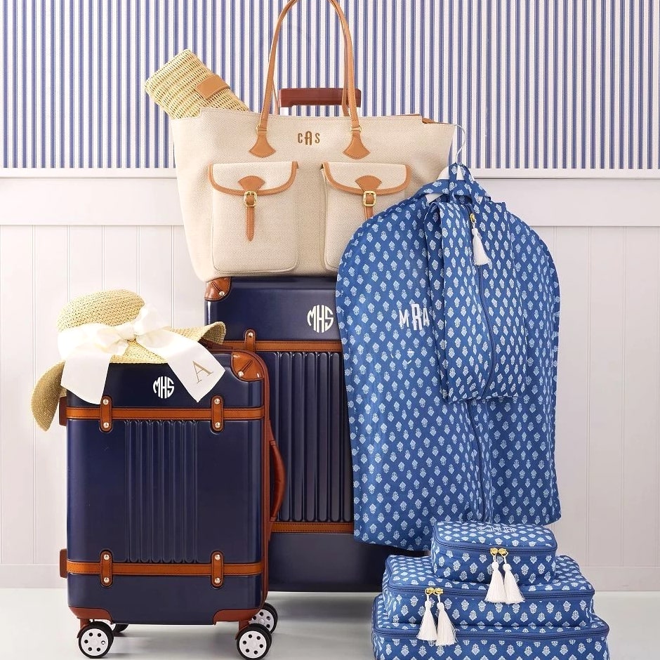 Mark & Graham Terminal 1 Expandable Carry-On Spinner Luggage Suitcase brand New