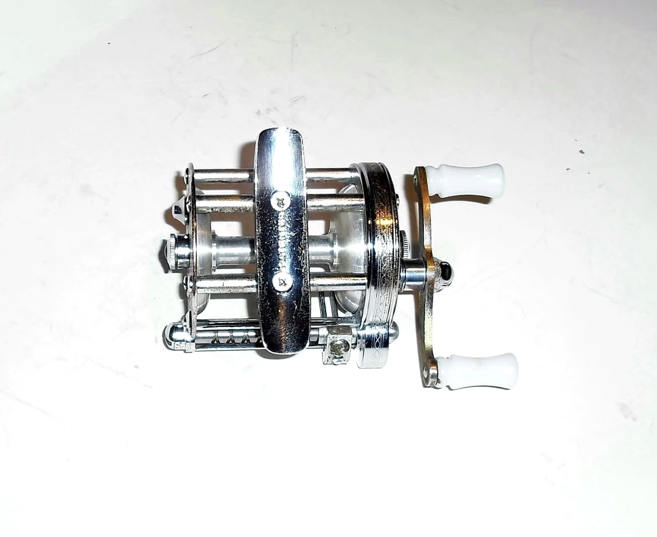 Vintage Pflueger Summit 1993L Engraved Casting Fishing Reel