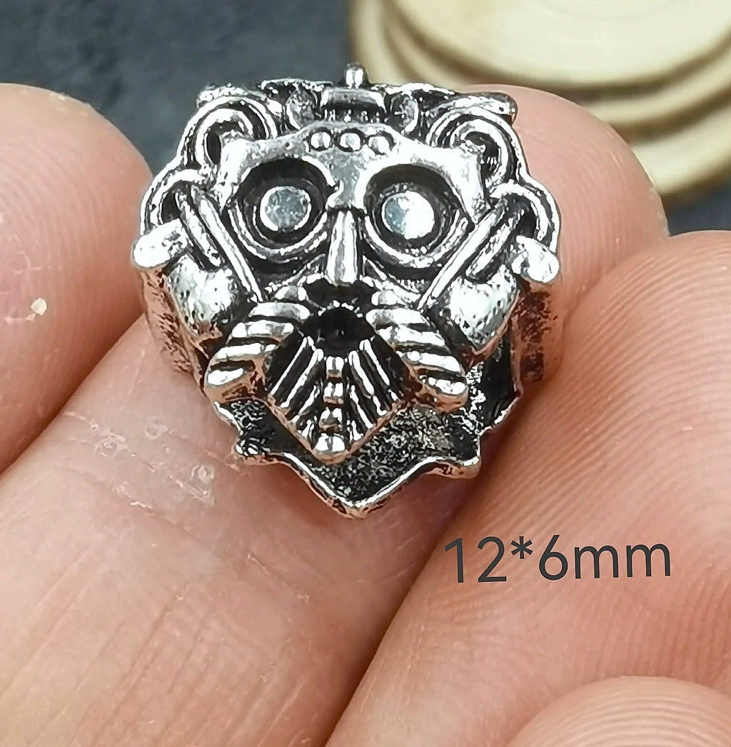 Nostalgia Viking Rune Bear Paw Beard Bead Charm Pendant