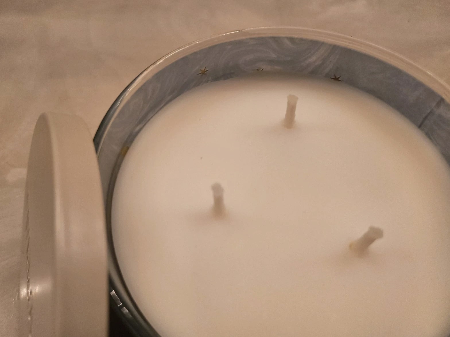 Bath & Body Works White Barn Afternoon Rainfall 3-Wick Candle