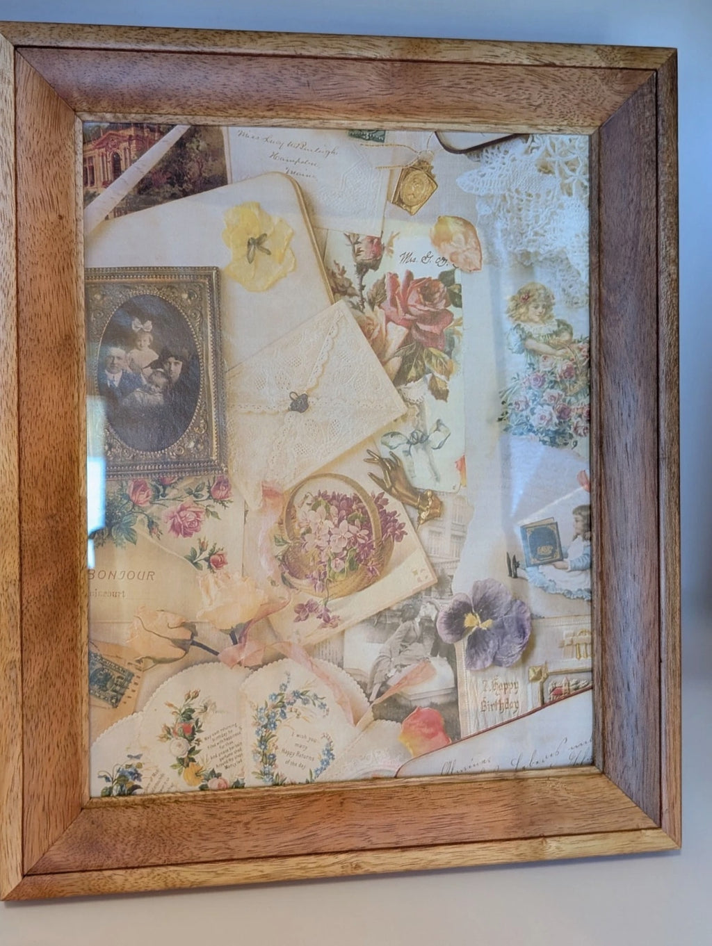 Vintage Fetco MCM 8x10 Photo Frame, Sierra Two-Tone Cherry Wood F714780 Thailand