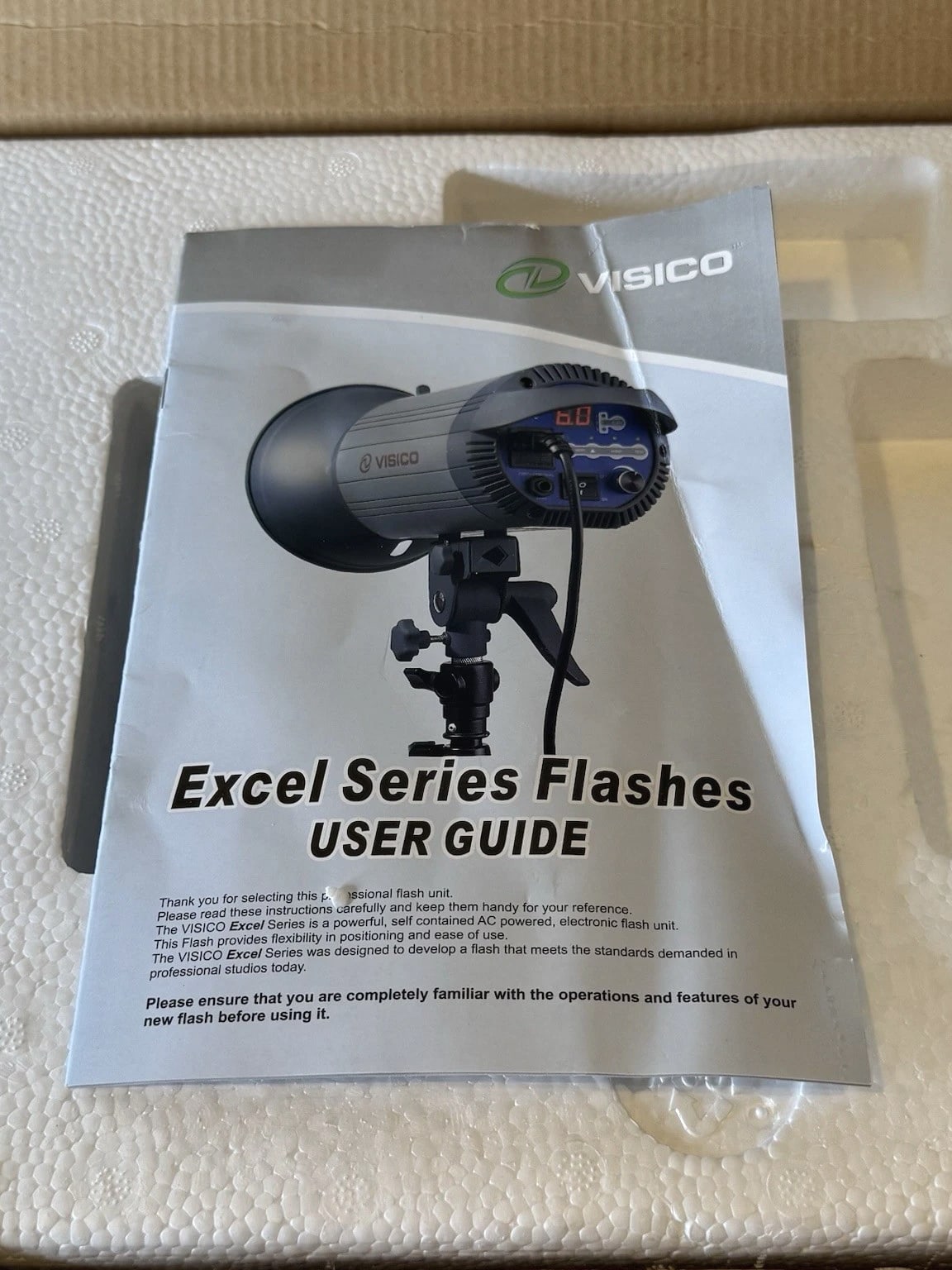 Visico Excel VC300 Plus Studio Lighting and Flash - NEW - *Read*