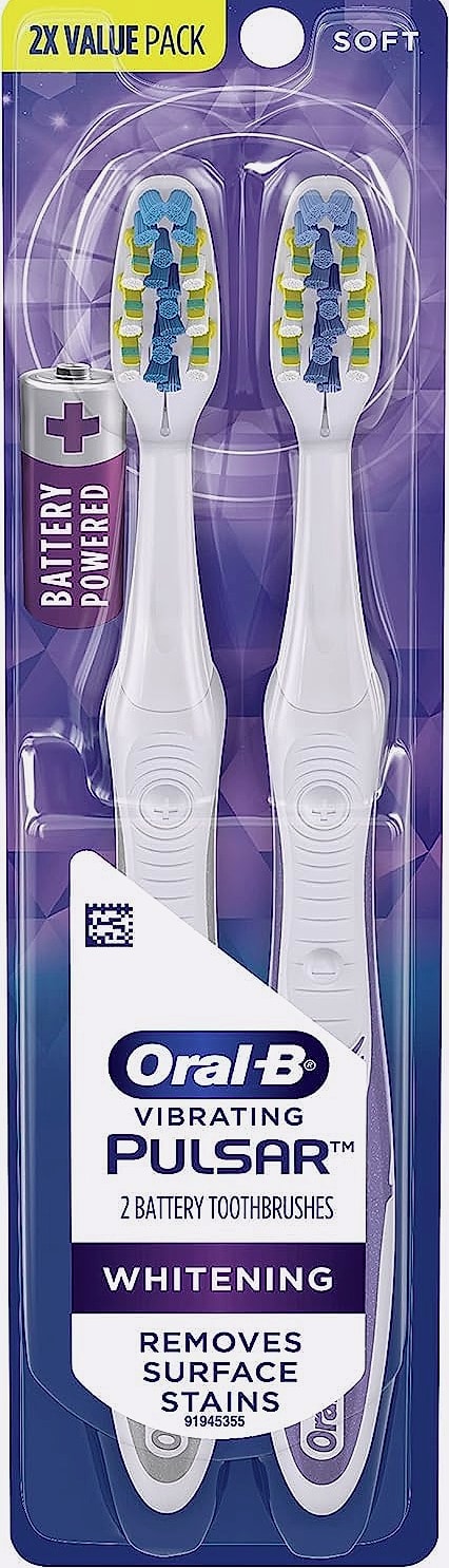 Oral-B 3D White Pulsar Battery Toothbrush 2-Pack
