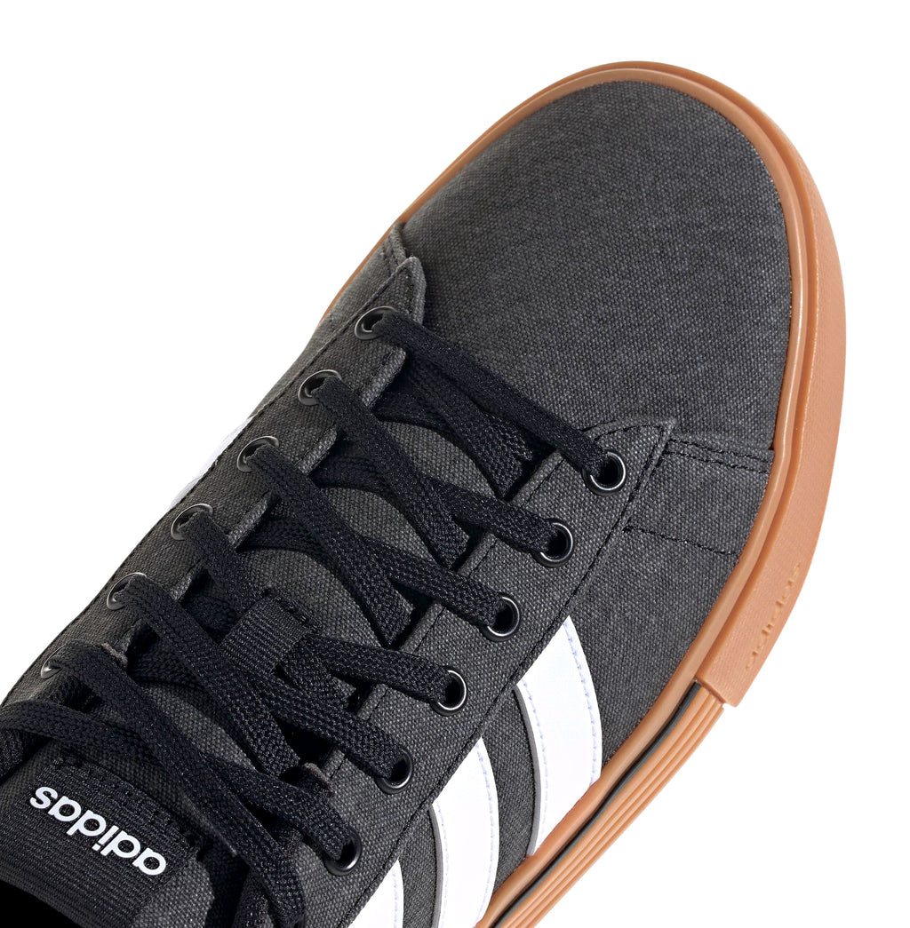 Adidas Men's Daily 4.0 Casual Sneaker