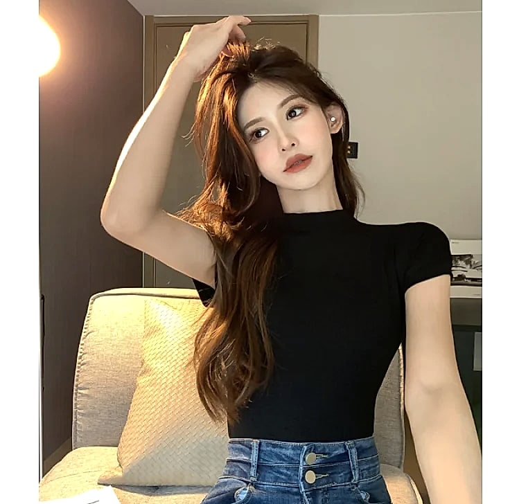 Basic Crop Top Short Sleeve Crewneck T-shirt for Women