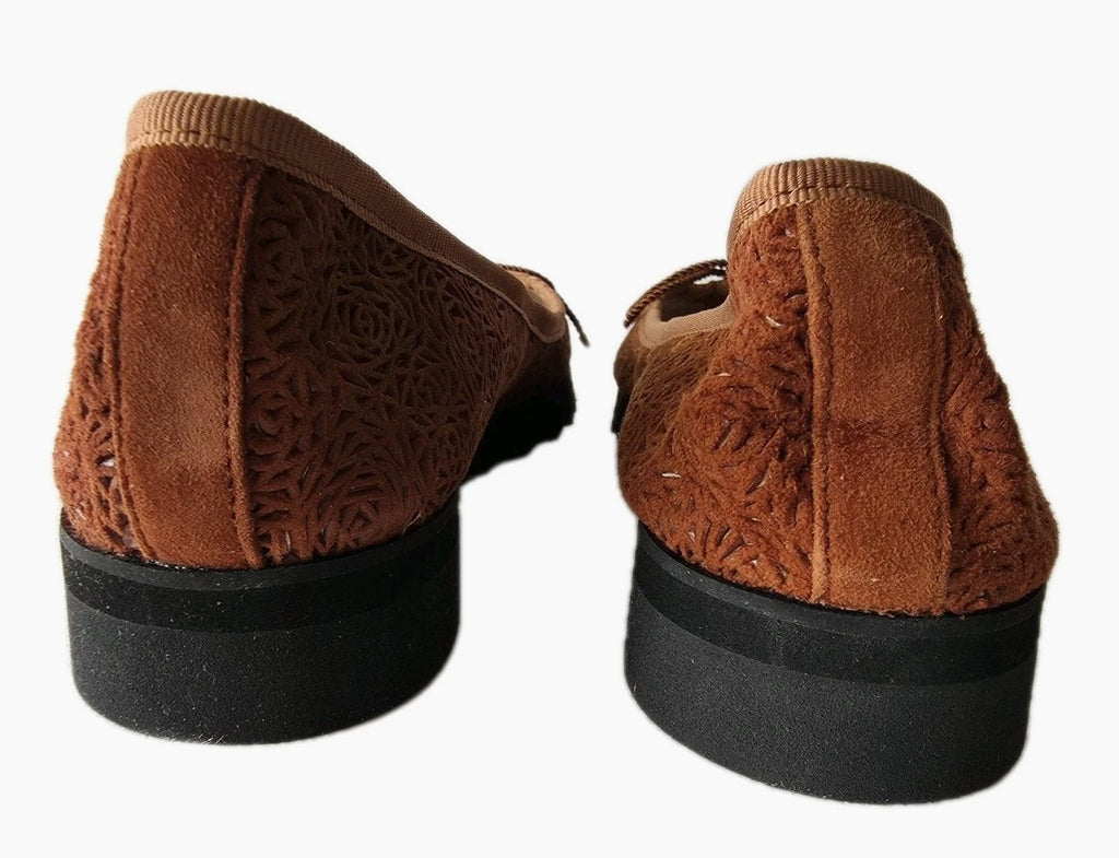 Paul Mayer Attitudes Lazer Cut LUXE London Brown Suede Ballet Flats 8