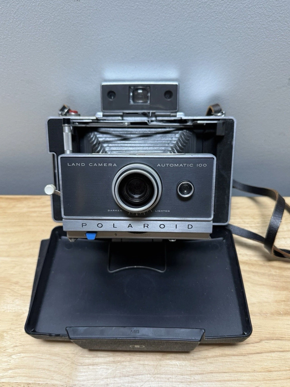 Vintage Polaroid Model Automatic 100 Land Camera w/ Manual UNTESTED