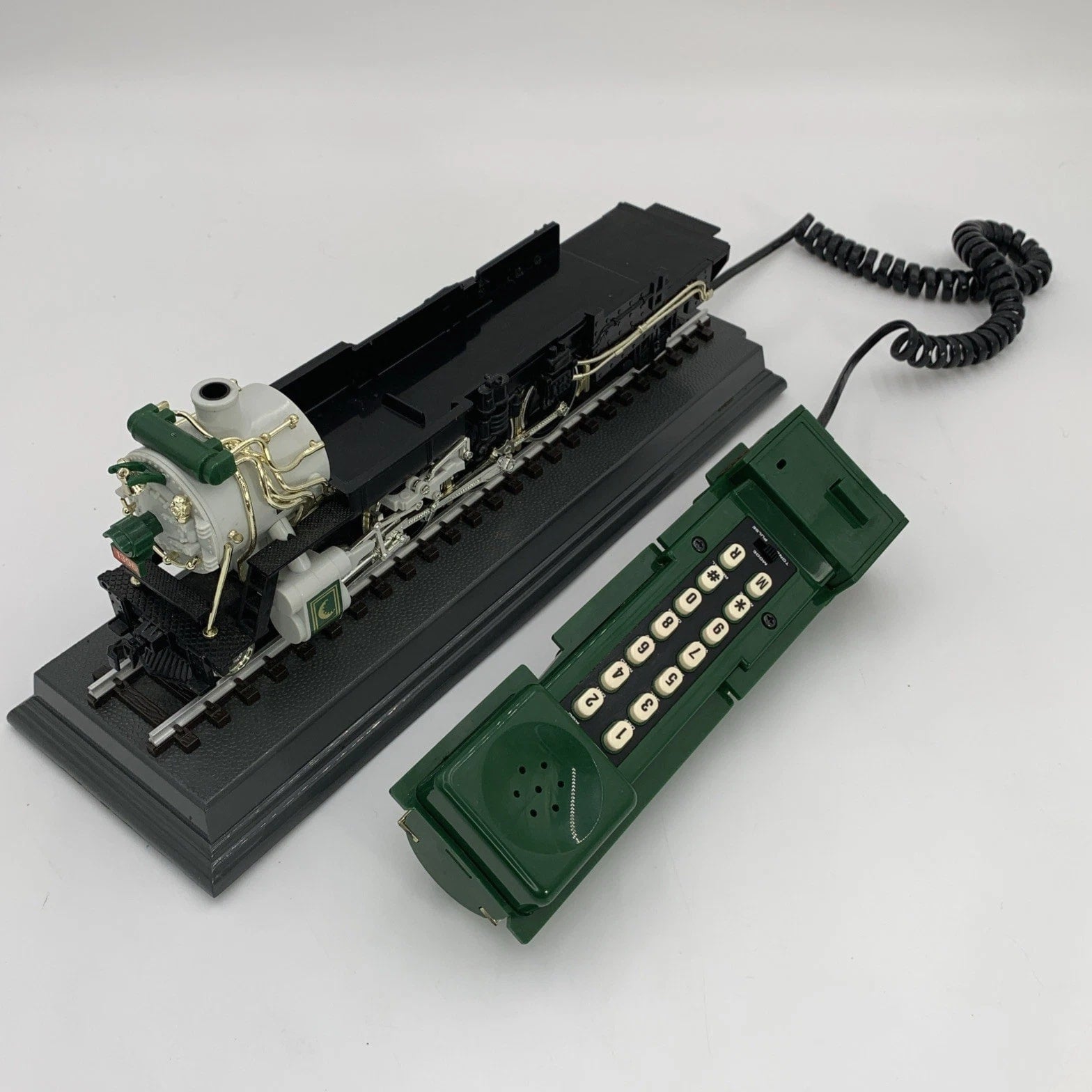 Vintage Telemania Crescent 1925 Train Desk Telephone Steam Locomotive - UNTESTED
