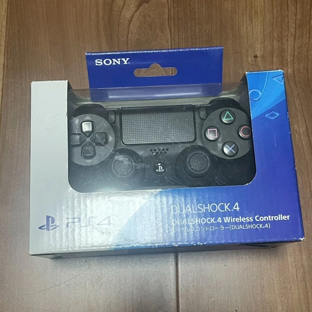 Official Sony PS4 DualShock 4 Wireless Controller - Jet Black Edition